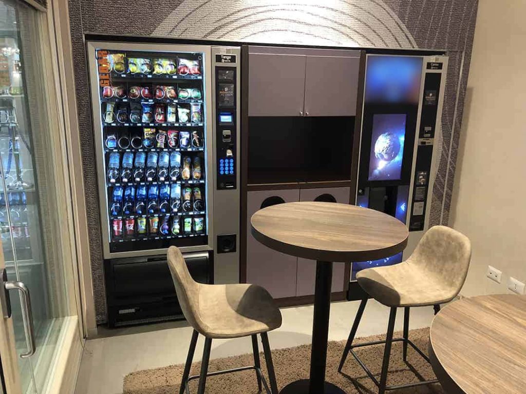 Punto di ristoro automatico con distributori Vending