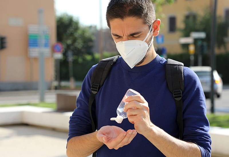 mascherine e gel per distributori automatici - prevenzione uomo